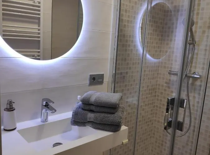 A 100metros De La Playa De San Lorenzo