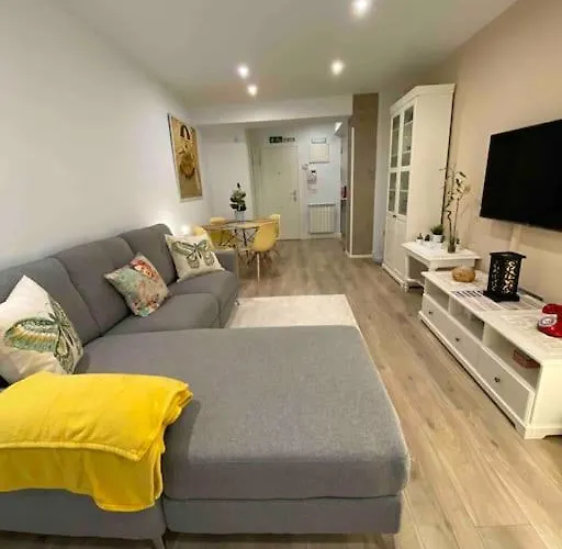 A 100metros De La Playa De San Lorenzo Apartment